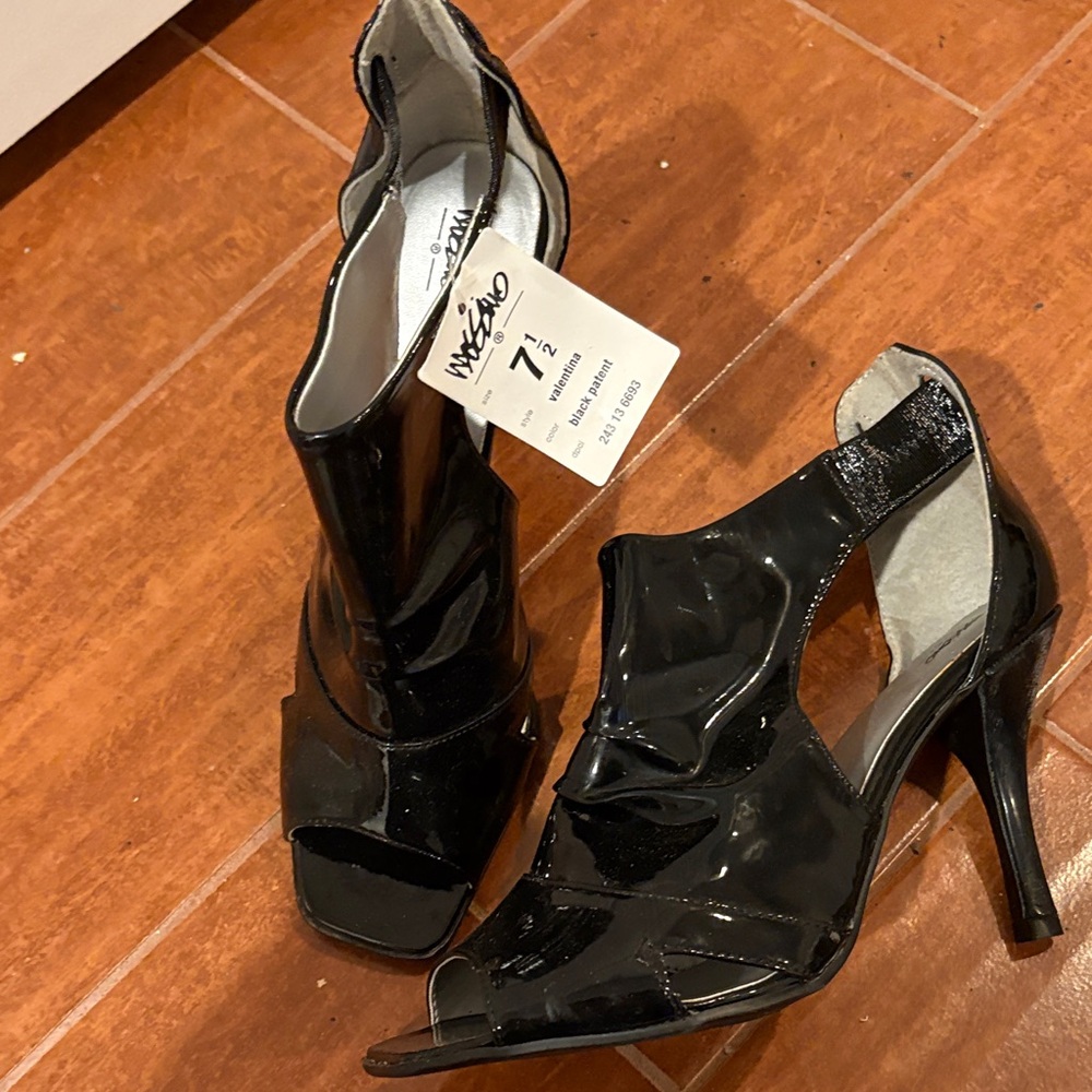 Mossimo Supply Co. Black Open-Toe Heels